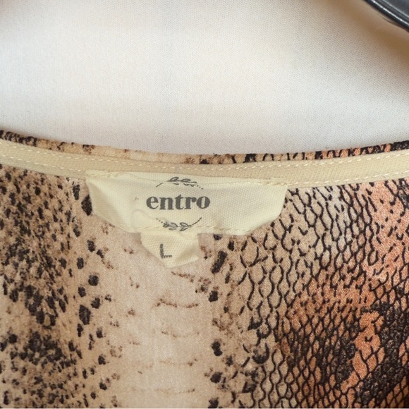 Entro Cream and Brown Sundress with V-Neck and Bishop Sleeves - Picture 3 of 3